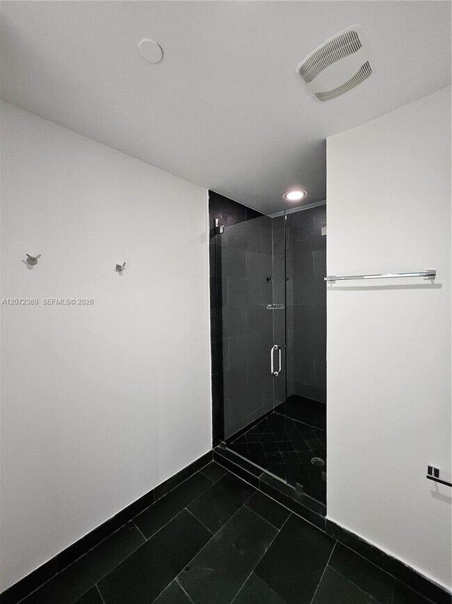 Building Photo - 900 Biscayne Blvd