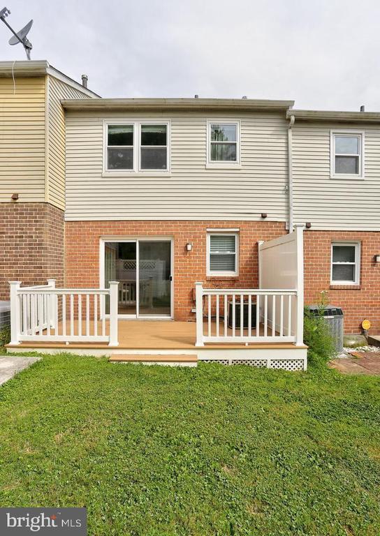 Building Photo - 5 Cardor Ct