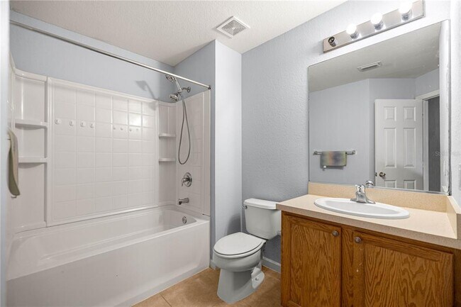 Building Photo - 4140 SW 51st Cir