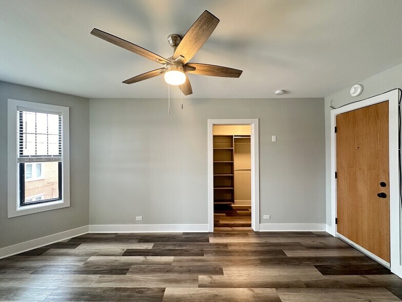 Building Photo - 369 Hazel Ave