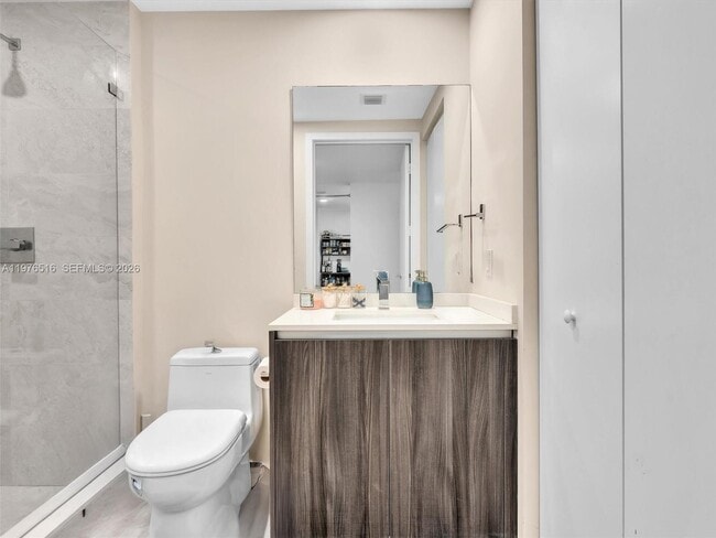 Building Photo - 488 NE 18th St