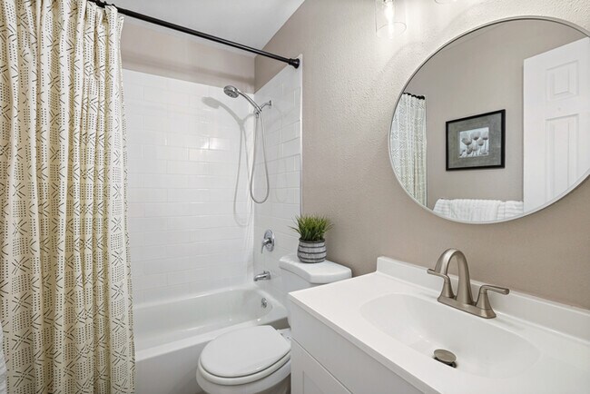 Building Photo - 4806 Turquoise Circle Colorado Springs, CO...