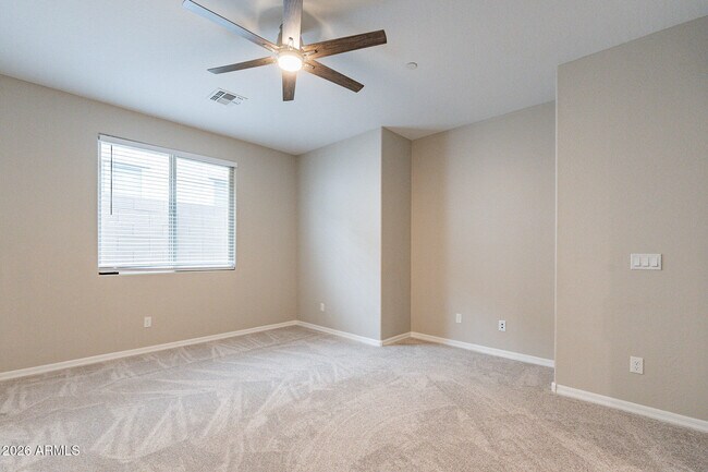 Building Photo - 11628 W Andrew Ln