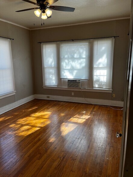 Building Photo - 117 E Norwood Ct