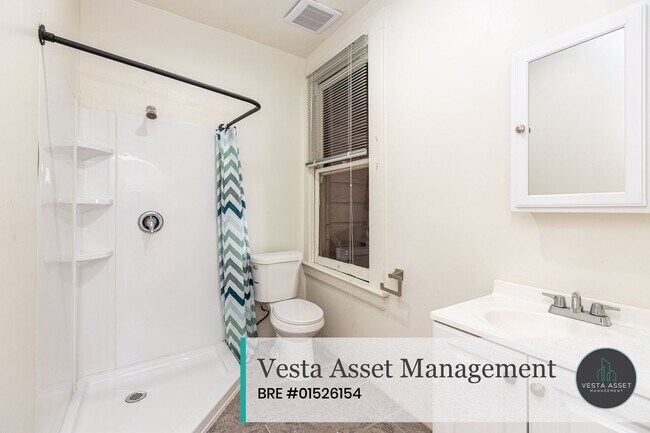 Building Photo - 190 8th St