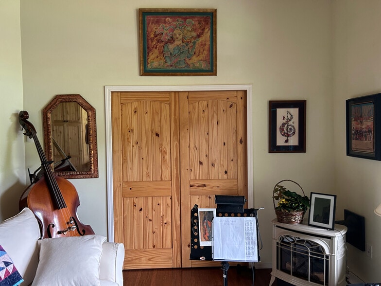 Building Photo - 11198 N 1st St