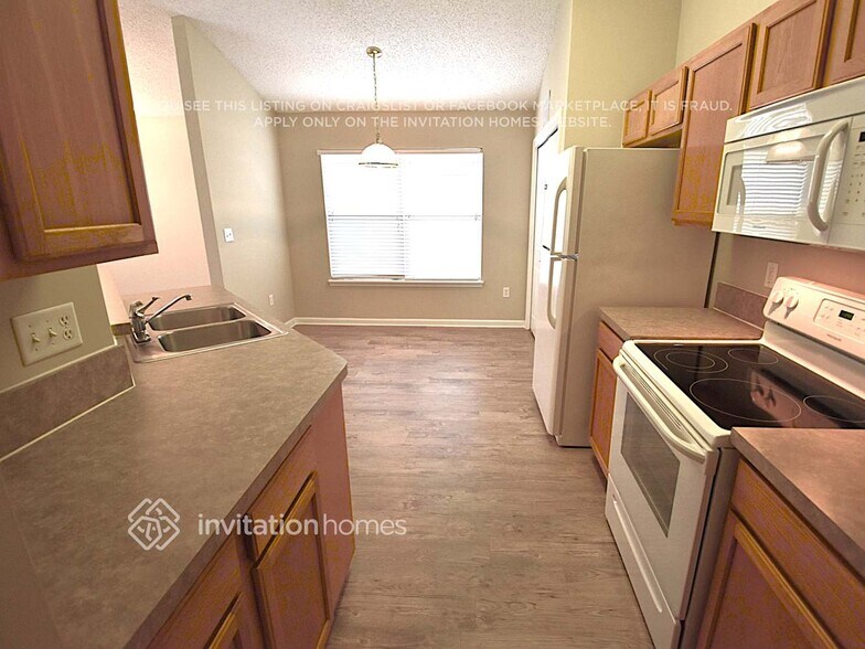 Building Photo - 3513 Whisper Creek Blvd