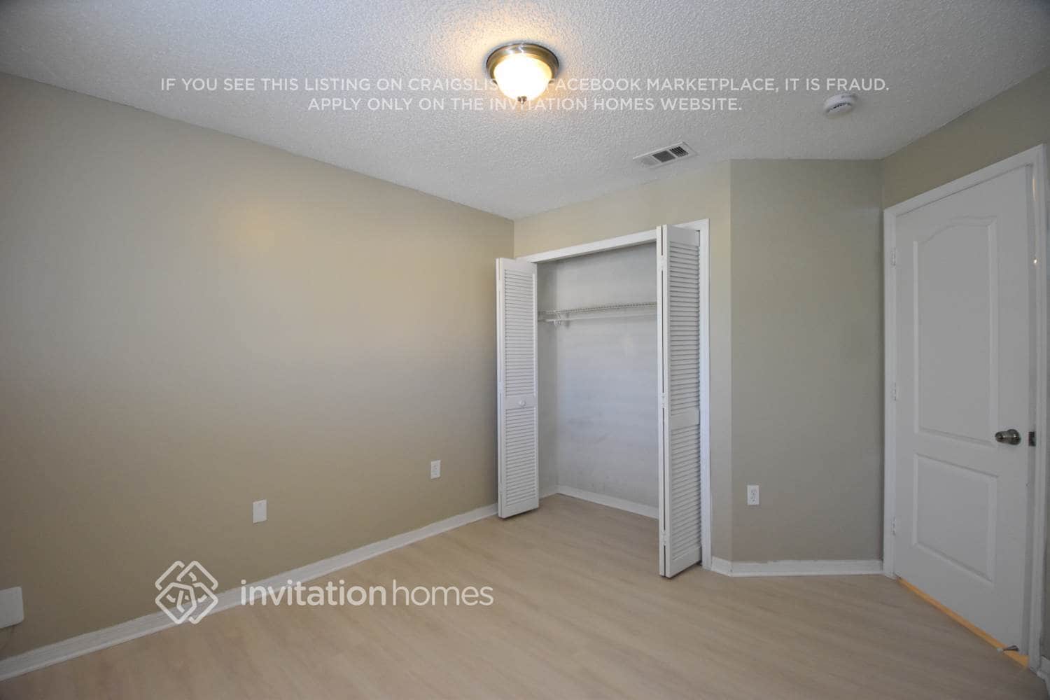 Building Photo - 15290 SW 51st St