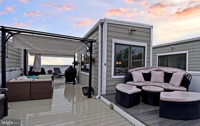 Building Photo - 1336 Talbert Ct SE