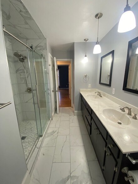 Bathroom 2 - 8824 Oneal Rd