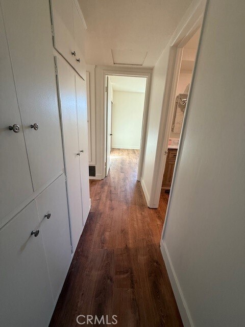 Building Photo - 1248 W Cassidy St