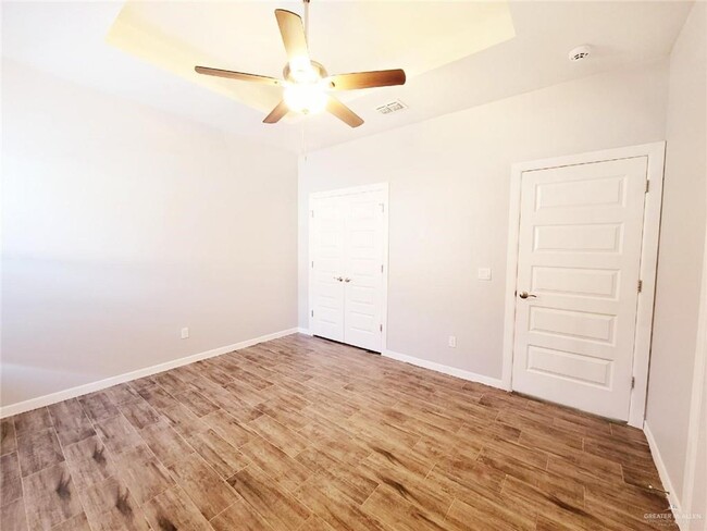 Building Photo - 3716 Valeria St