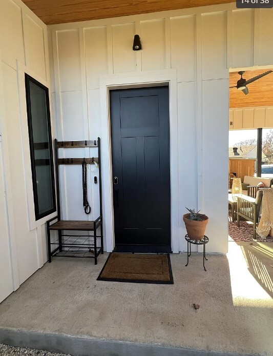 Front Door - 3003 Birdwood Cir