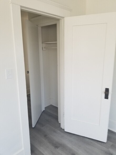 Building Photo - 1116 Magnolia Ave