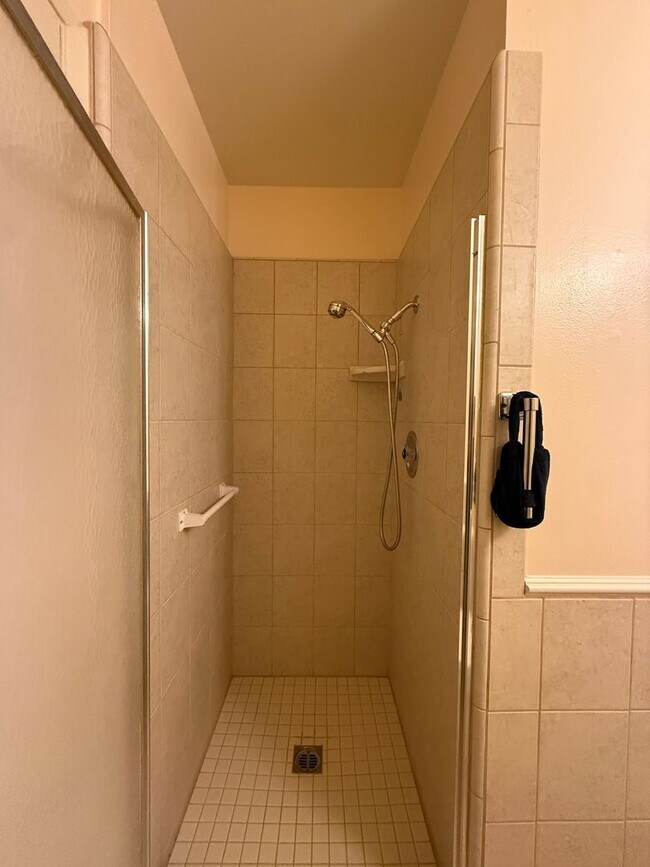 Building Photo - Centrally Located Orcutt Single Story Home
