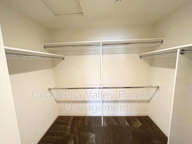 Building Photo - 80088 Ironbark Way