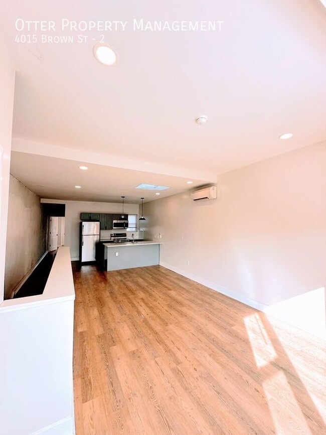 Building Photo - Spacious 1BR/1BA in University City | Prim...