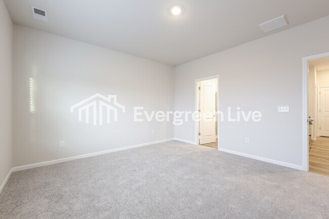 Building Photo - now