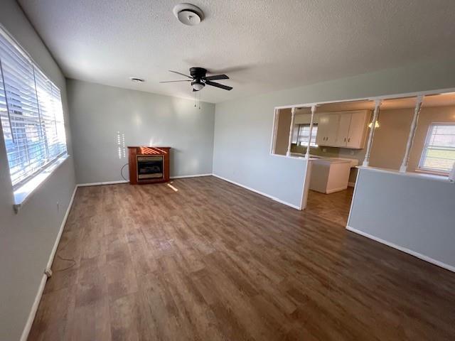 Building Photo - 913 S 10th St