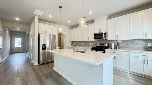 Building Photo - 1498 High Fls Ln