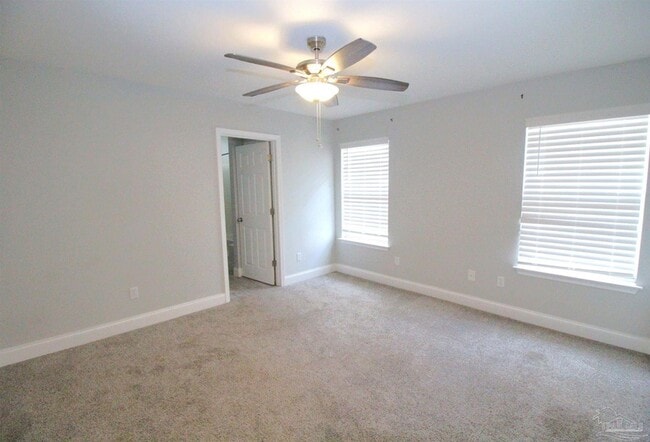 Building Photo - 388 Mirabelle Dr