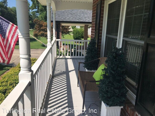 Building Photo - 3 br, 2 bath House - 165 Devin Drive