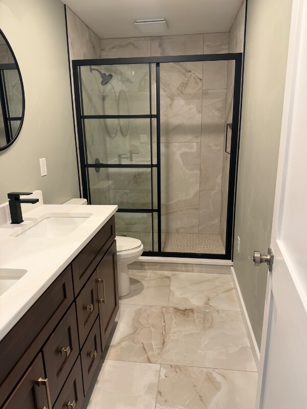 Building Photo - 577 English St