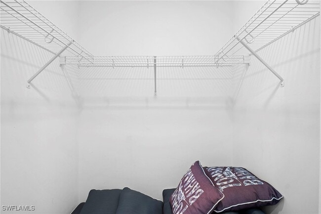 Building Photo - 43000 Greenway Blvd