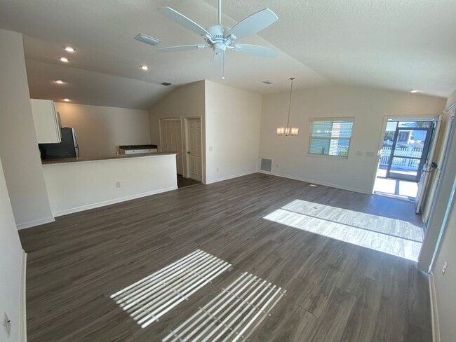 Building Photo - Resort Living in This UNFURNISHED Annual Rental in The Village of Fenny, Patio Villa, 2 bed, 2 bath.