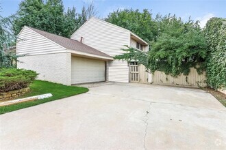 Building Photo - 12425 Acadia Ct