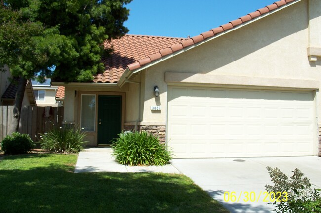 Building Photo - 3857 Lexar Dr