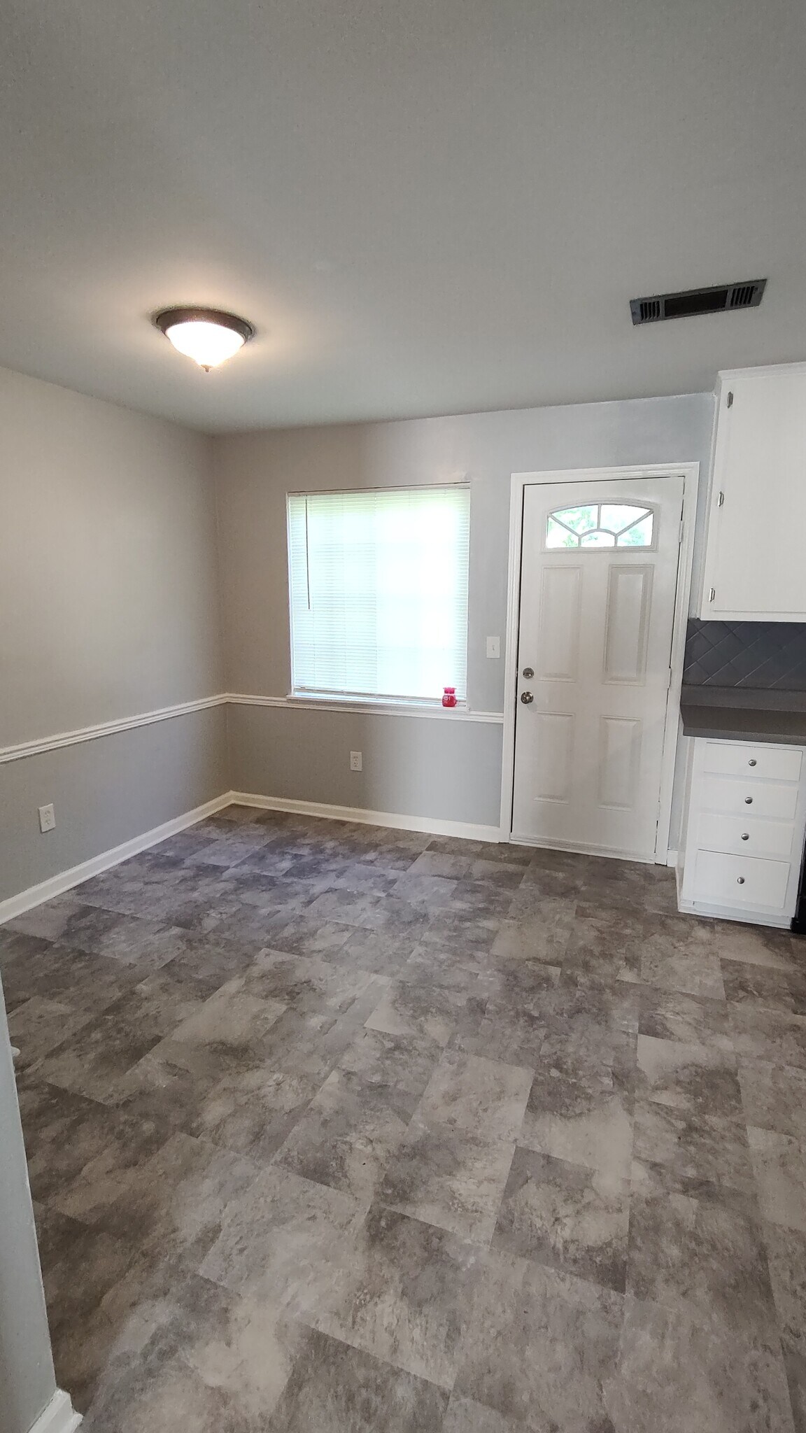 Building Photo - 3084 Parkside Ct