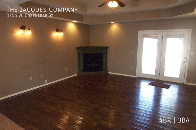 Building Photo - 3756 W Greenleaf St