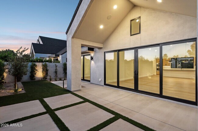 Building Photo - 6306 N 10th Dr