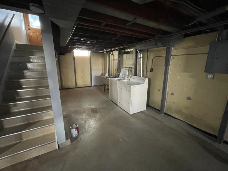 Building Photo - 3957 N 98th St