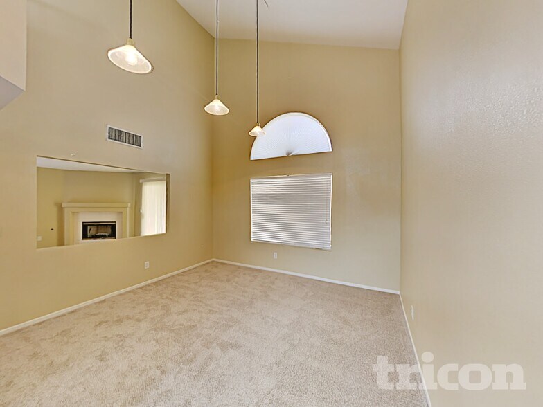 Building Photo - 1631 Raspberry Hill Rd