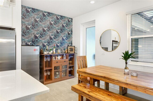 Building Photo - 1808 Fender Ln