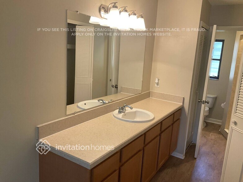 Building Photo - 7145 Timber Dr