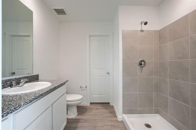 Building Photo - 4117 Equestrian Dr