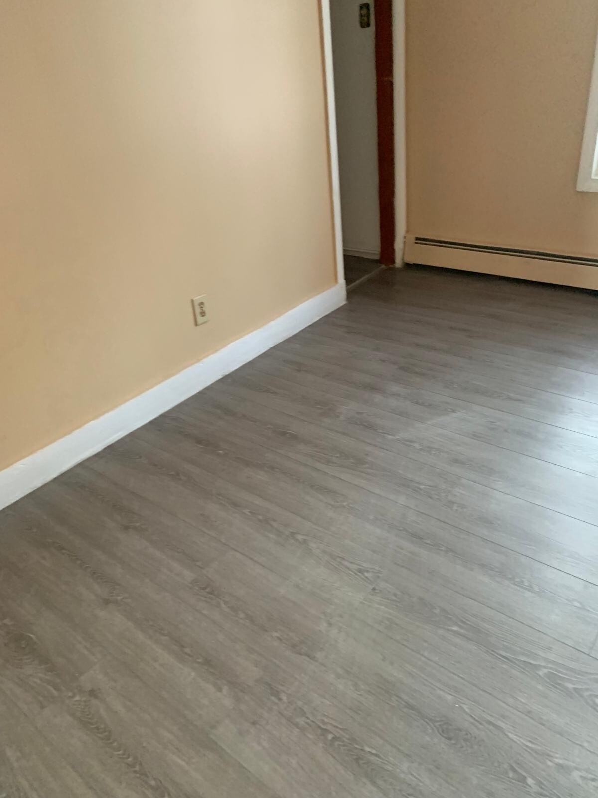 Building Photo - 70 Crescent St