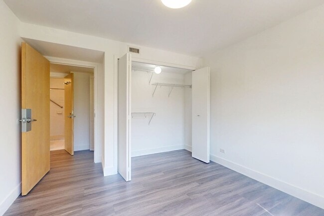 Floorplan - 1400 E. 57th Street