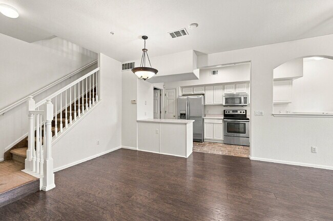 Building Photo - $2,030.95, 2 Beds - 2.5 Bath, Condo in Denver with Central A/C!