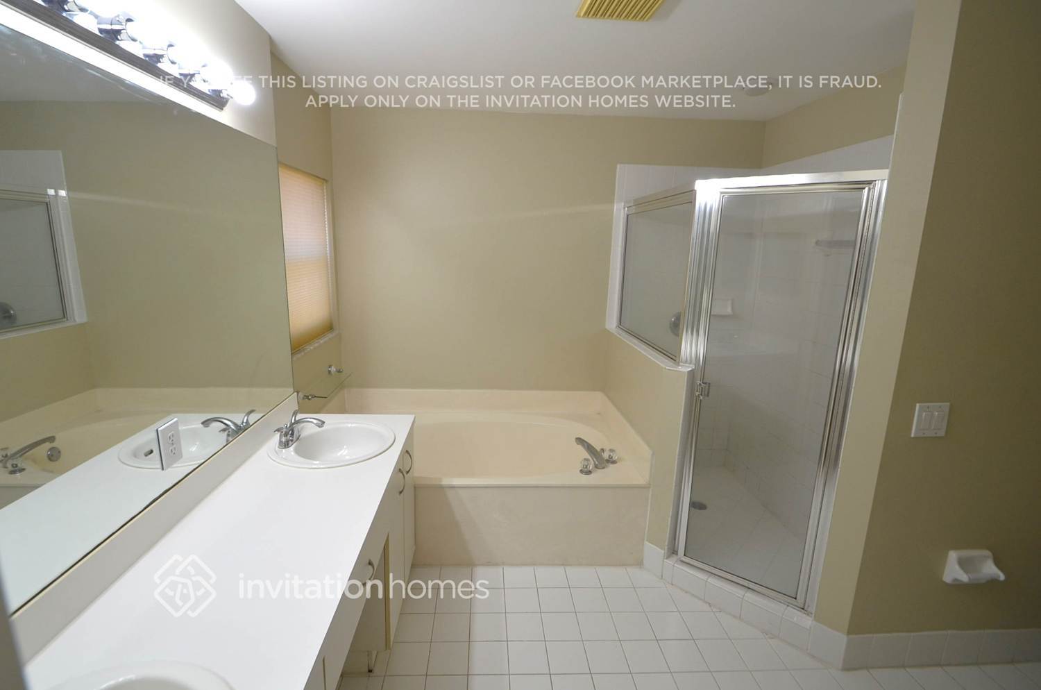 Building Photo - 6511 Pelican Ave