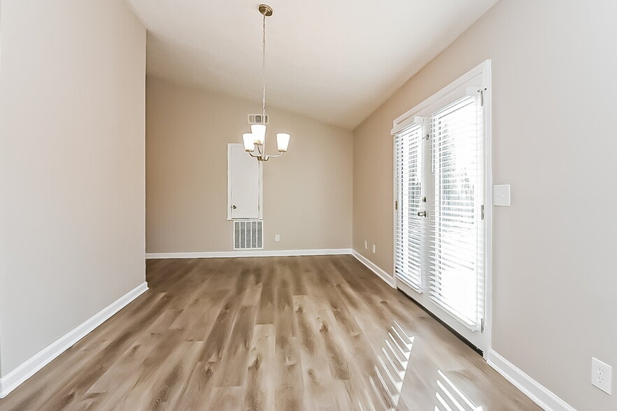 Building Photo - 80 Hartley Way