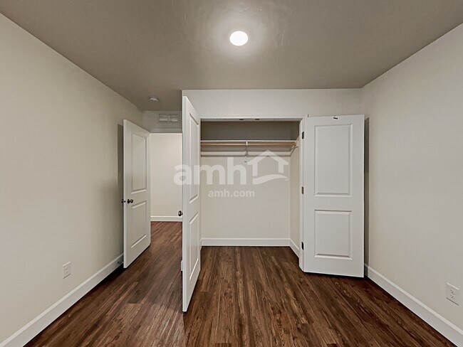 Building Photo - 2704 W 3340 S