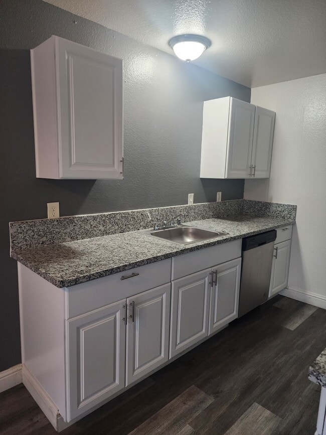 Floorplan - Florin Woods