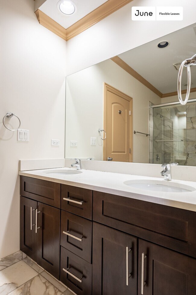 Building Photo - 1508 West 18th Street