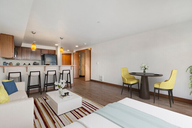 Building Photo - z-063025-Portofino