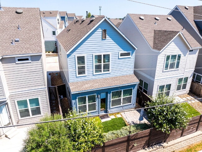 Building Photo - Bright and Modern Two-Story in One of San Antonio’s Most Convenient Locations