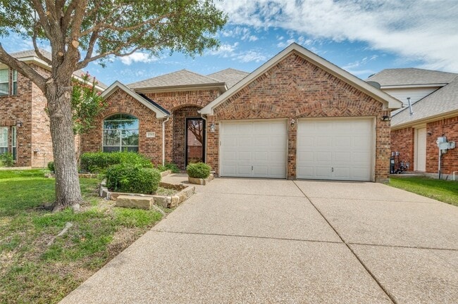 Primary Photo - 2767 Waterway Dr